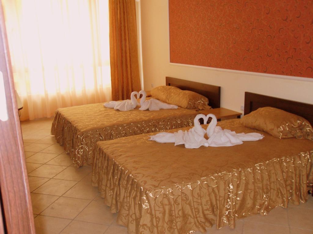 Ryor Hotel Sunny Beach Exterior photo