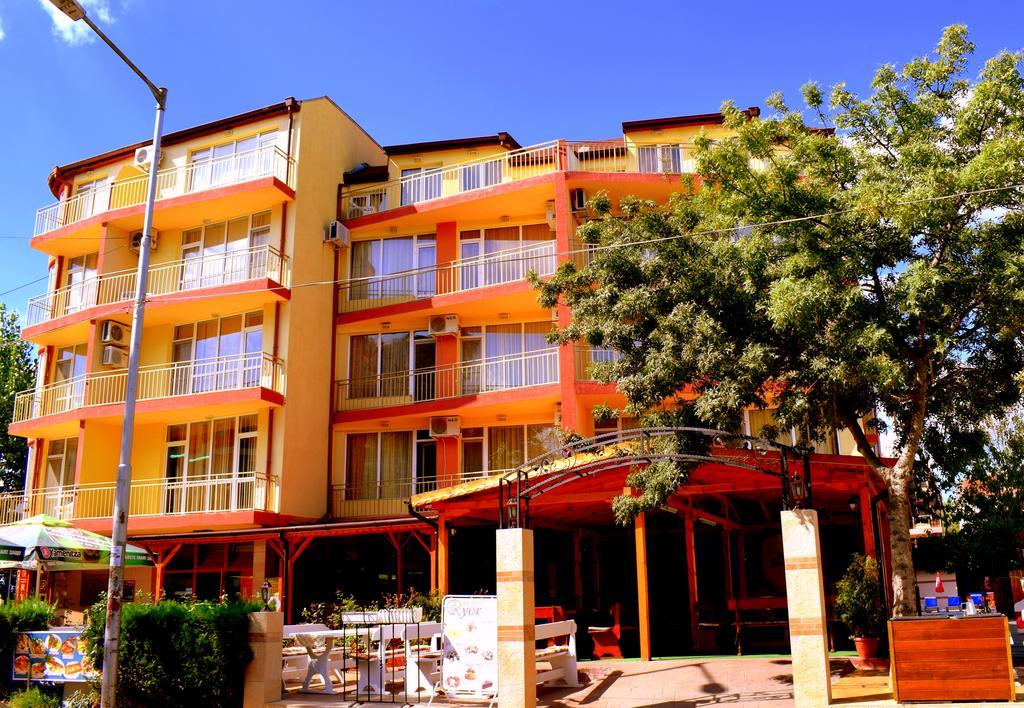 Ryor Hotel Sunny Beach Exterior photo