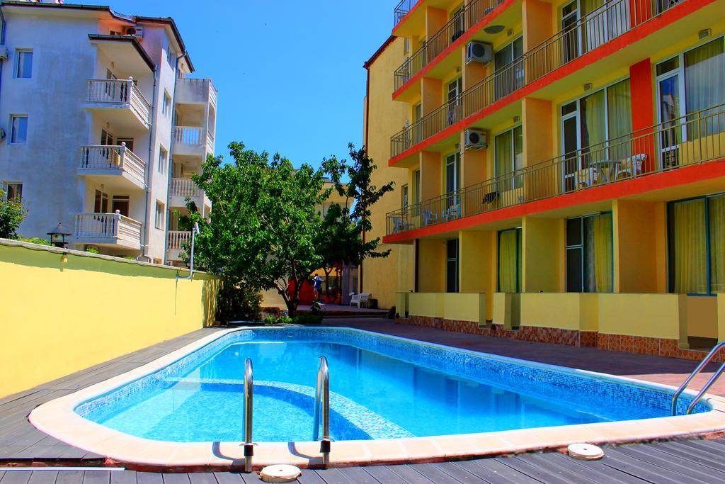 Ryor Hotel Sunny Beach Exterior photo